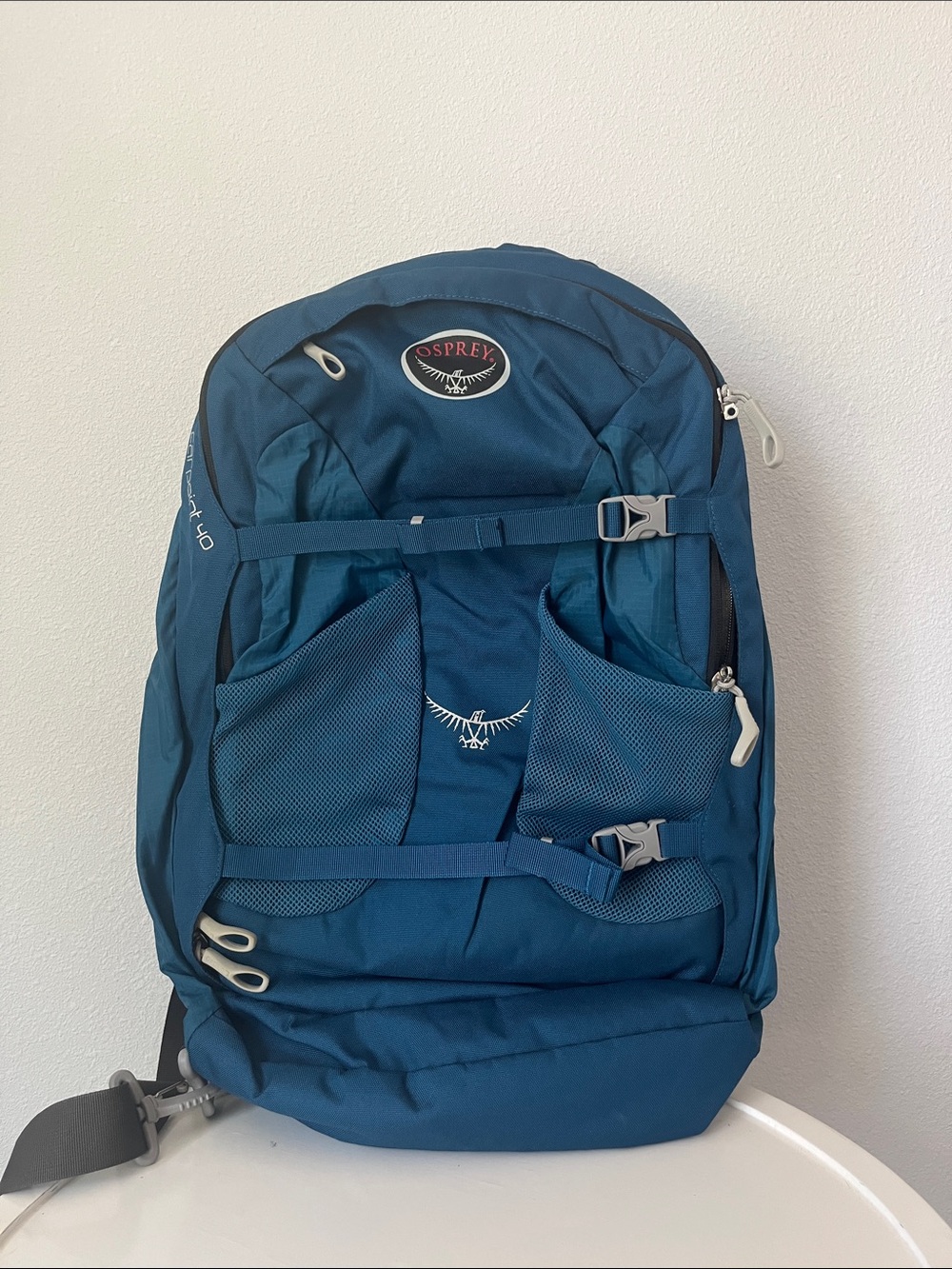 Osprey Farpoint 40 Blue Daypack Backpack -